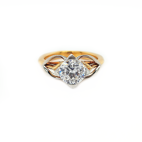 Eriskay Round Classic Solitaire