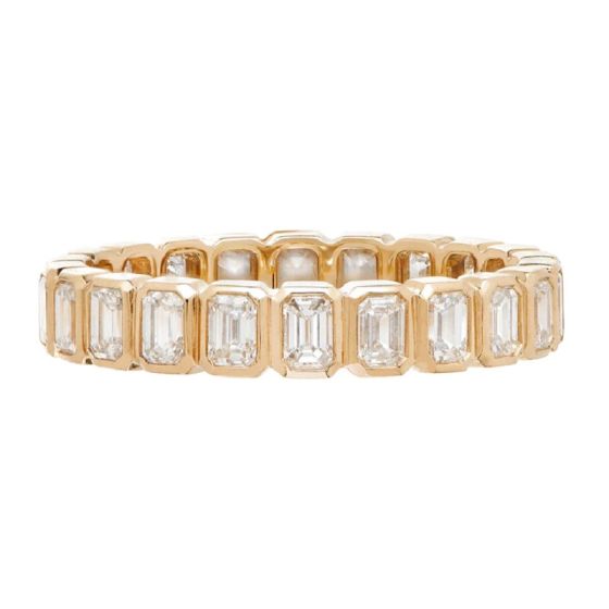 Nea Radiant Cut Diamond Yellow Gold Band