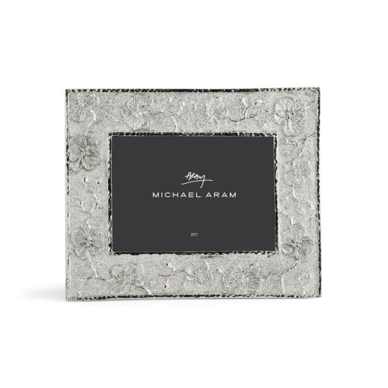 White Orchid Sculpted Frame - 5x7