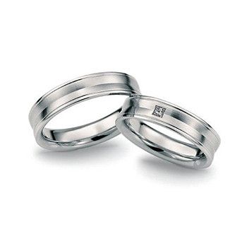 Coge Engagement Ring