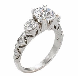 18K Diamond Engagement Ring