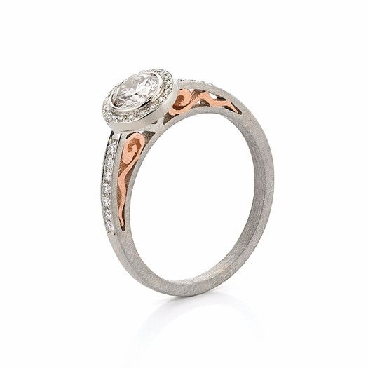 18K Diamond Engagement Ring